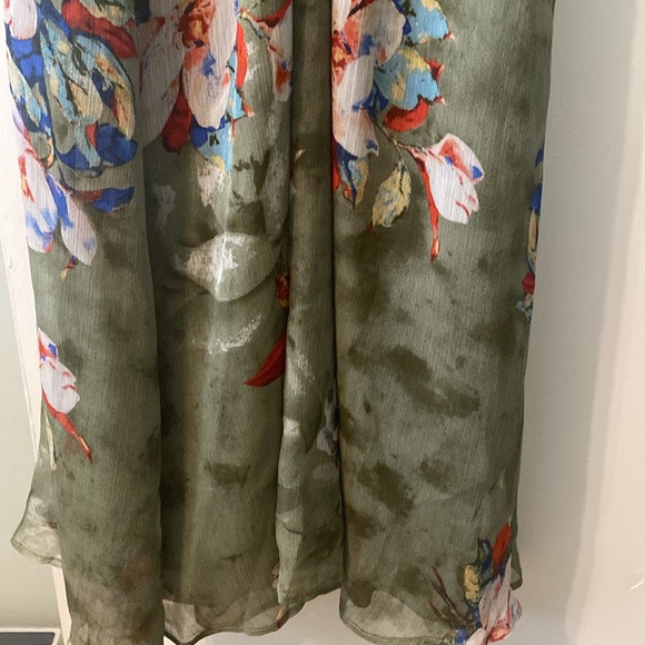 Gorgeous Luxxel Maxi Dress with side cut outs. Sz S. Like new. - Picture 6 of 12